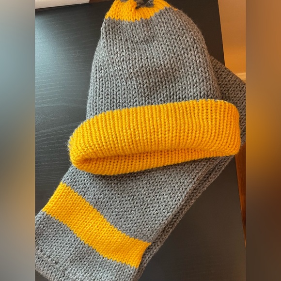 Handmade Marching Winter Hat & Scarf Set - Picture 2 of 5